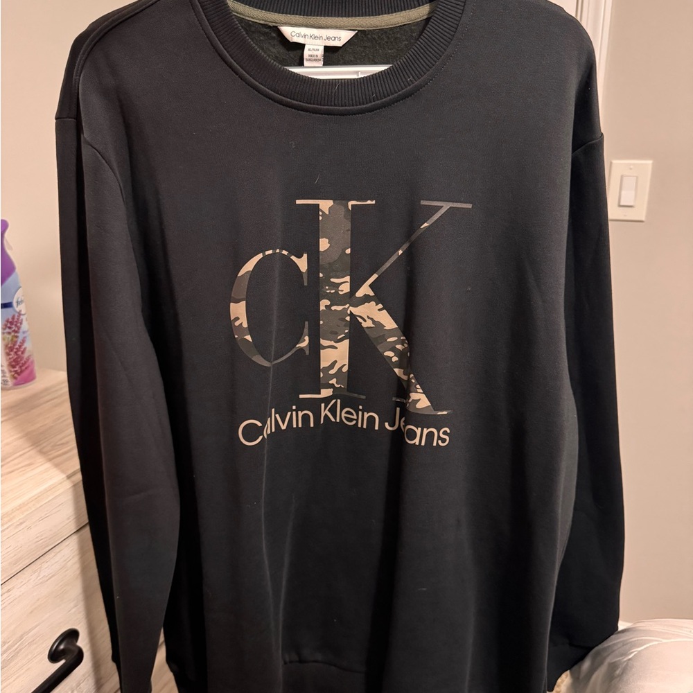 Calvin Klein Jeans Black Crewneck with Camo CK Logo